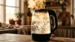 Mýtus o „nebezpečné vodě“ – co se ve skutečnosti stane po 3–5 převařeních